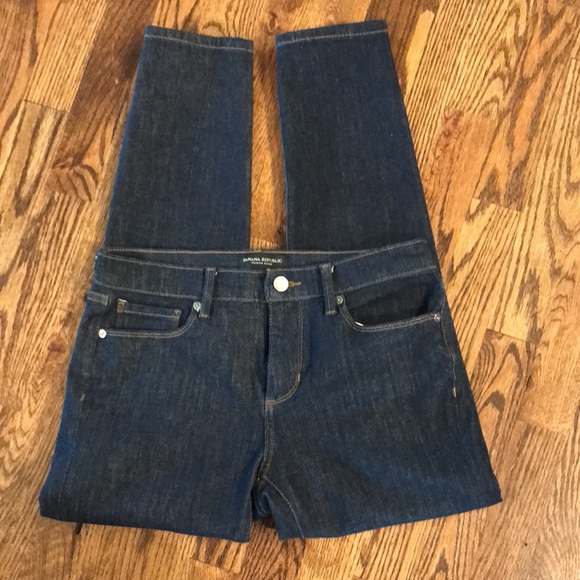 Banana Republic Skinny Jeans - Picture 3 of 10